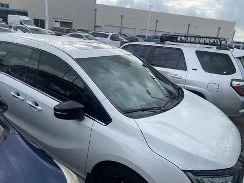 Used 2023 Honda Odyssey Sport image 4