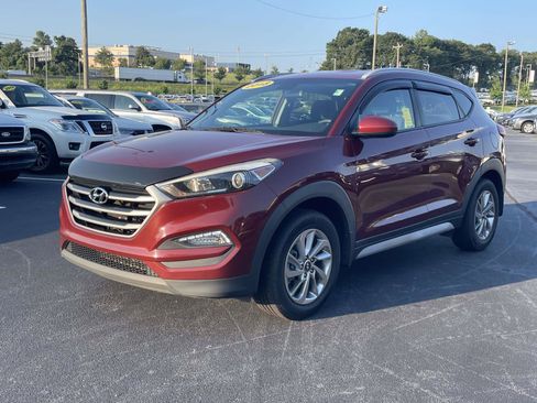 Used 2018 Hyundai Tucson SEL AWD/4WD image 3