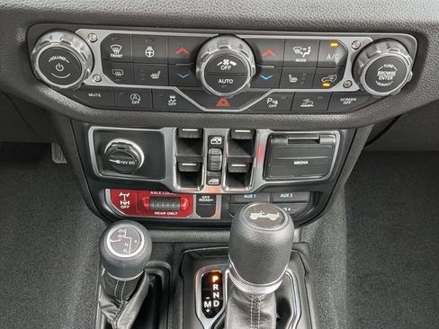 New 2026 Jeep Wrangler Unlimited Sport AWD/4WD image 16