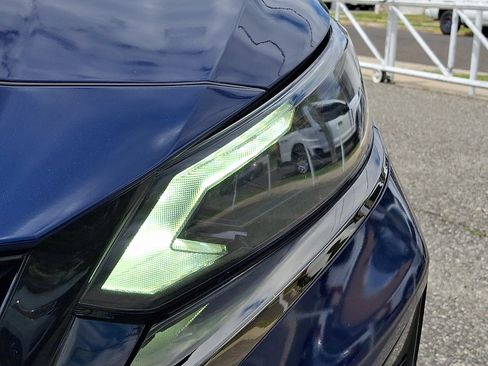 Certified 2023 Nissan Altima 2.5 SR w/ SR Premium Package FWD image 5