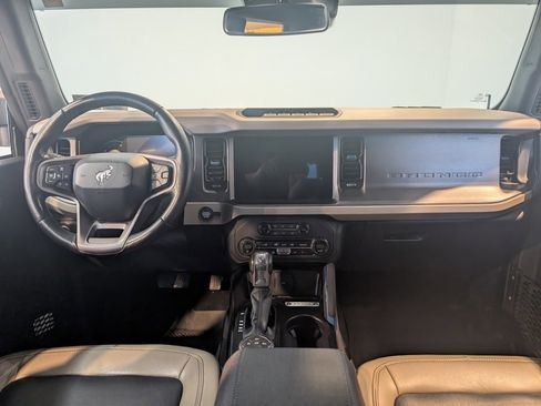 Used 2024 Ford Bronco Wildtrak image 15