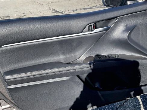 Used 2023 Toyota Camry XSE w/ Cold Weather Package image 27