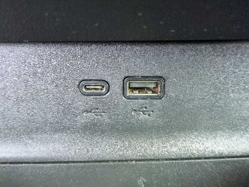 Used 2025 Chevrolet Equinox LT w/ Convenience Package II FWD image 21