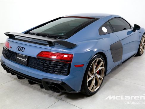 Used 2023 Audi R8 V10 performance AWD/4WD image 8