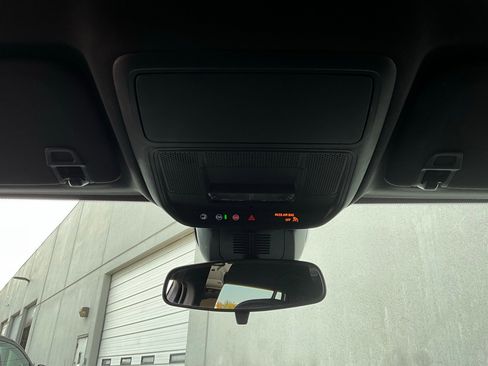 Used 2025 Chevrolet Equinox LT image 15