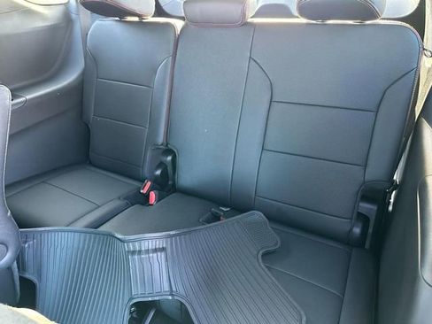 New 2026 Chevrolet Traverse RS w/ LPO, Floor Liner Package FWD image 5