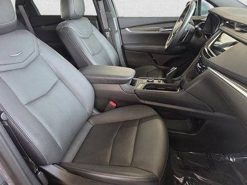 Used 2022 Cadillac XT5 Sportv image 10