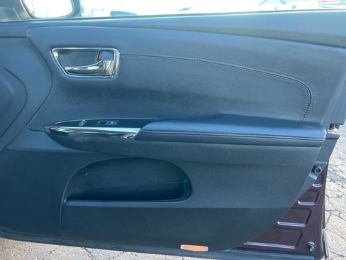 Used 2013 Toyota Avalon Limited image 20