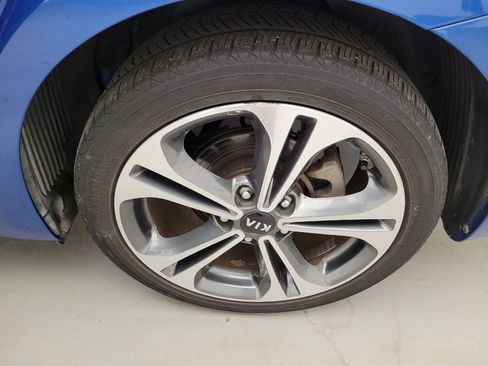 Used 2015 Kia Forte EX w/ UVO Package W/17" Alloys FWD image 31