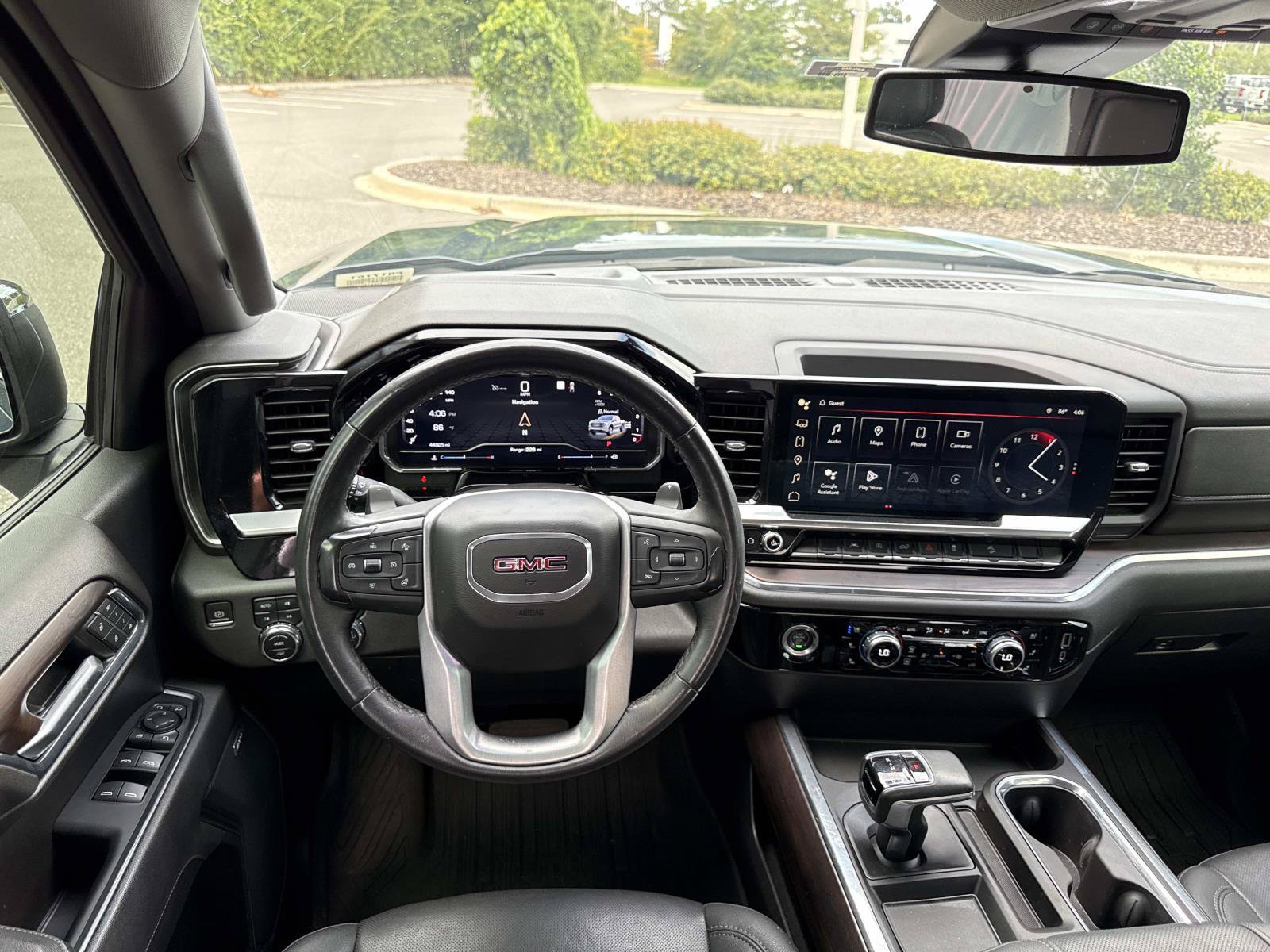 Used 2023 GMC Sierra 1500 SLT w/ SLT Premium Package AWD/4WD image 13
