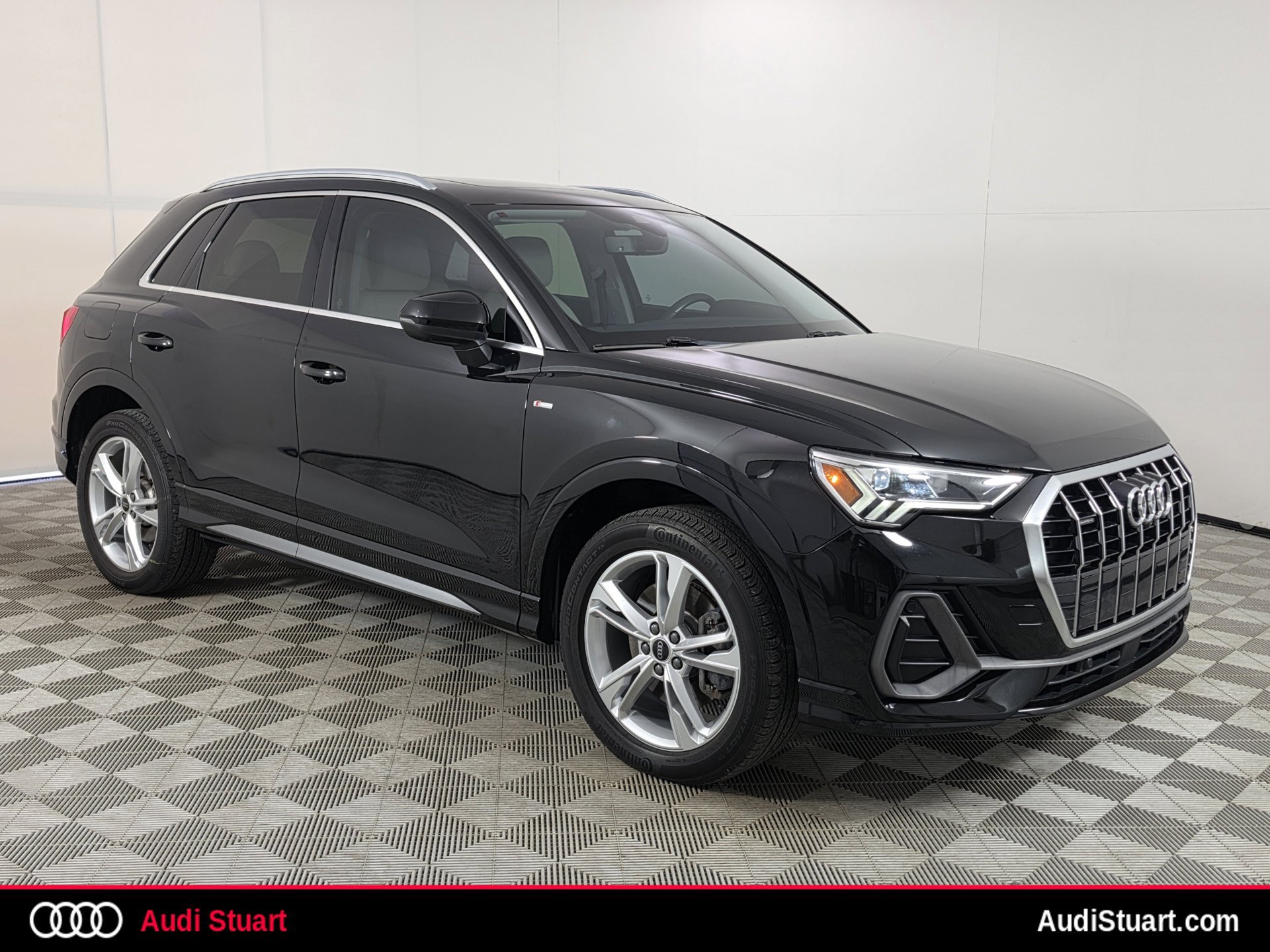 Certified 2024 Audi Q3 2.0T Premium Plus AWD/4WD 360° Tour