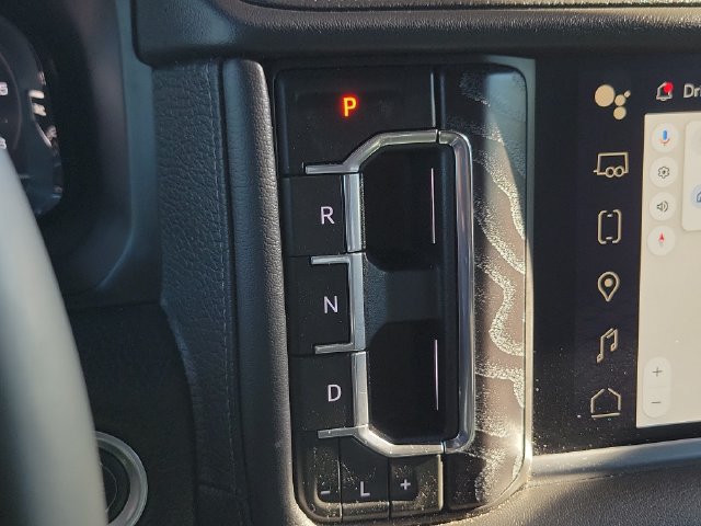 Used 2024 GMC Yukon XL Denali AWD/4WD image 32