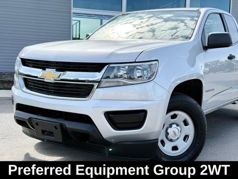 Used 2017 Chevrolet Colorado W/T w/ WT Convenience Package RWD image 3