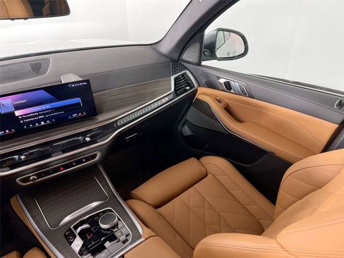Certified 2026 BMW X5 xDrive50e image 22