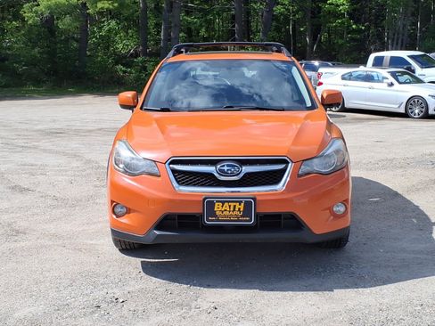Used 2014 Subaru Crosstrek 2.0i Premium w/ Moonroof Package AWD/4WD image 3