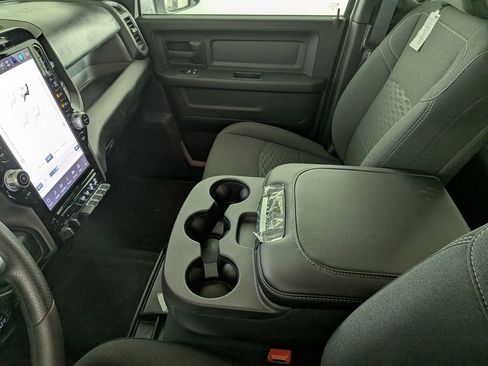 New 2026 RAM 2500 Tradesman AWD/4WD image 23
