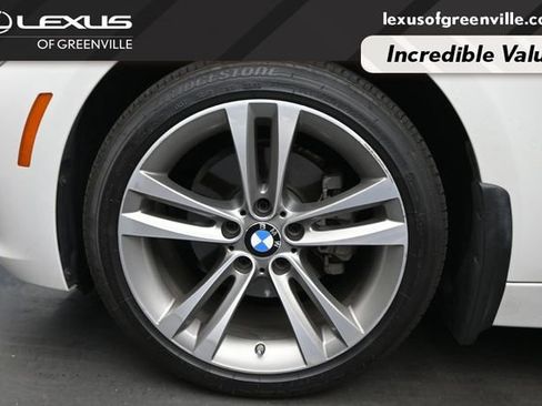 Used 2017 BMW 330i Sedan RWD image 9