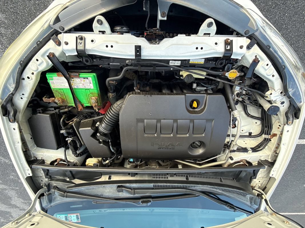 Used 2016 Toyota Corolla LE FWD image 26