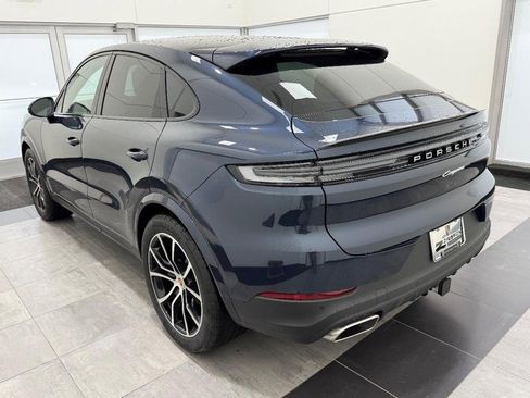 New 2026 Porsche Cayenne Coupe image 3