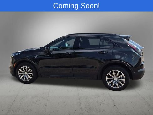 Used 2023 Cadillac XT4 Sport w/ Cold Weather Package AWD/4WD image 3