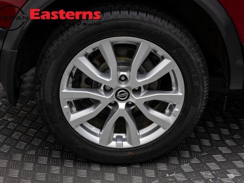 Used 2020 Nissan Rogue Sport S w/ Appearance Package FWD image 28