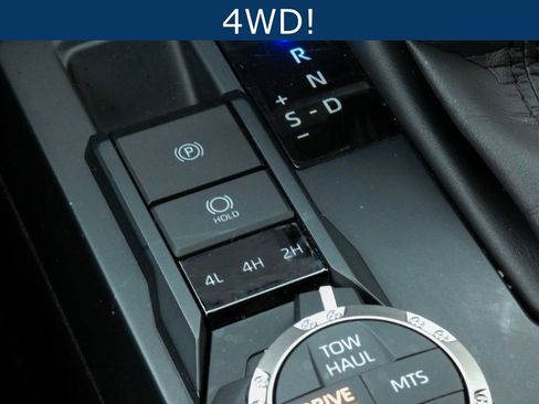 Used 2025 Toyota Tacoma TRD Off-Road image 27