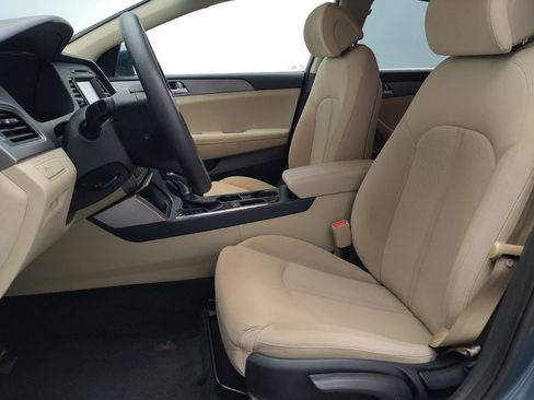 Used 2016 Hyundai Sonata SE FWD image 17