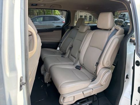 Used 2022 Honda Odyssey Touring image 23