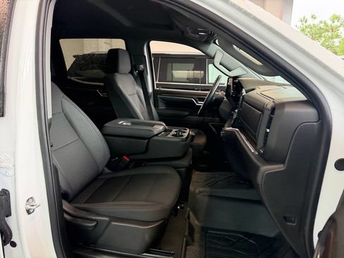 Used 2026 Chevrolet Silverado 1500 RST RWD image 16