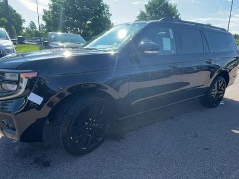 New 2027 Ford Expedition Max Platinum w/ Stealth Performance Package AWD/4WD image 6