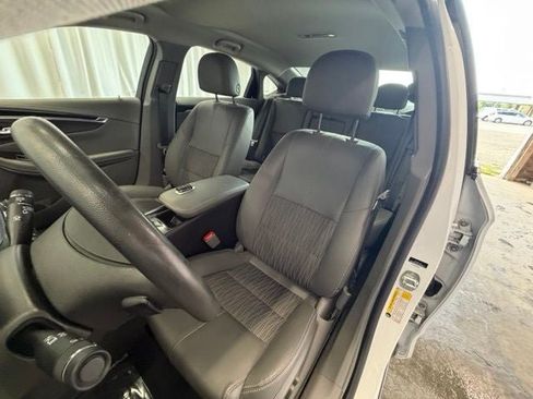 Used 2019 Chevrolet Impala LS FWD image 5