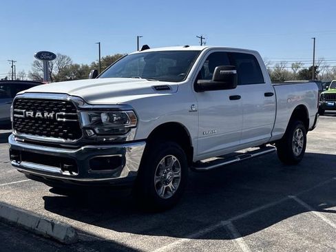 Used 2024 RAM 2500 Big Horn image 3