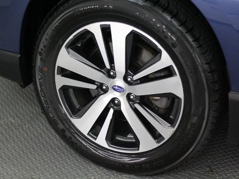 Used 2019 Subaru Outback 2.5i Limited w/ Popular Package #2 AWD/4WD image 60