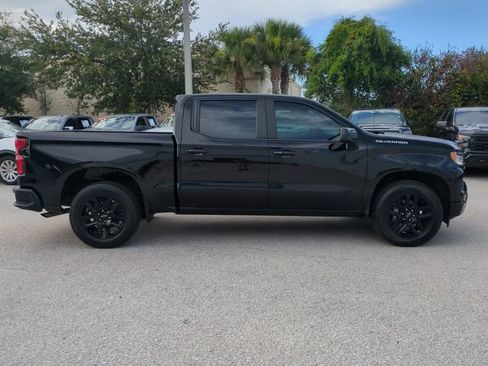 Used 2023 Chevrolet Silverado 1500 RST RWD image 3