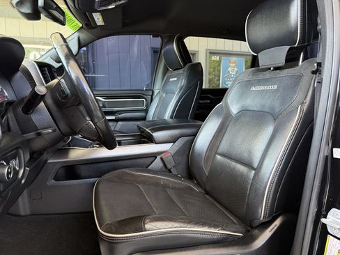 Used 2020 RAM 1500 Laramie w/ Sport Appearance Package AWD/4WD image 9