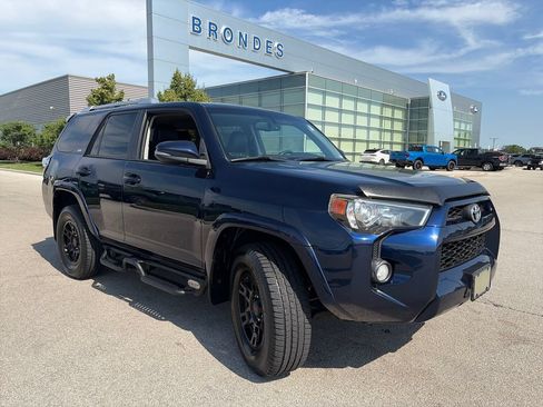 Used 2018 Toyota 4Runner SR5 Premium AWD/4WD image 1