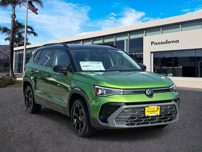 New 2025 Volkswagen Taos SE