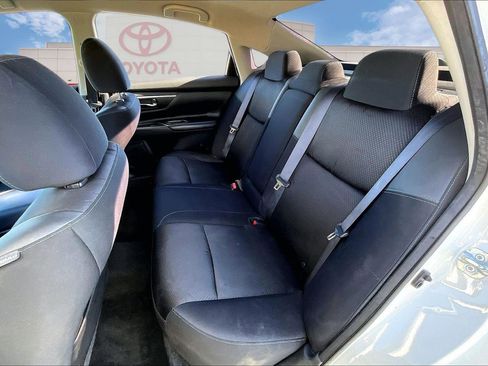 Used 2017 Nissan Altima 2.5 SR image 25
