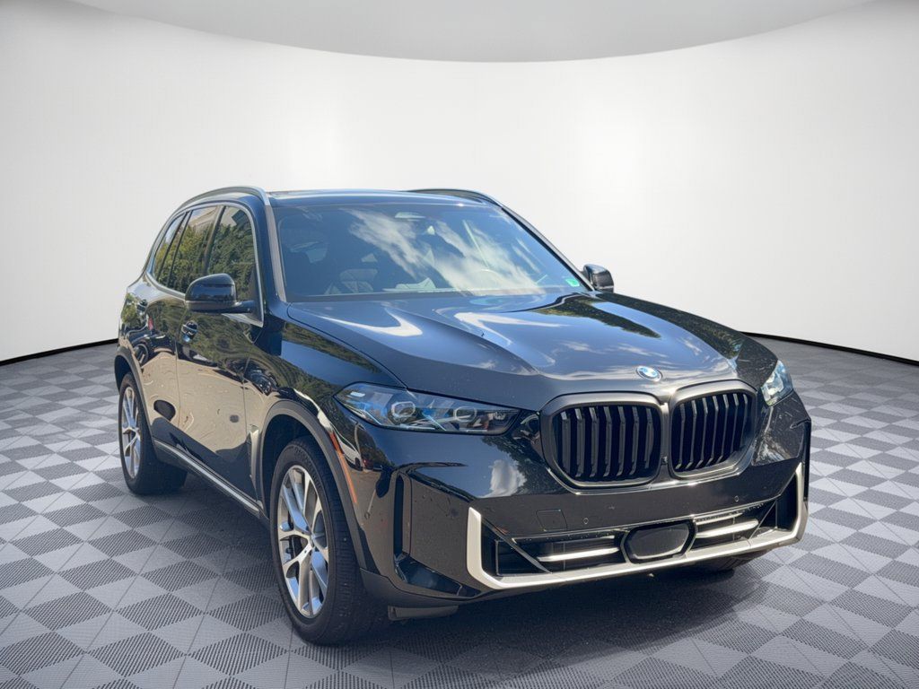 Used 2025 BMW X5 xDrive40i w/ Premium Package AWD/4WD image 7
