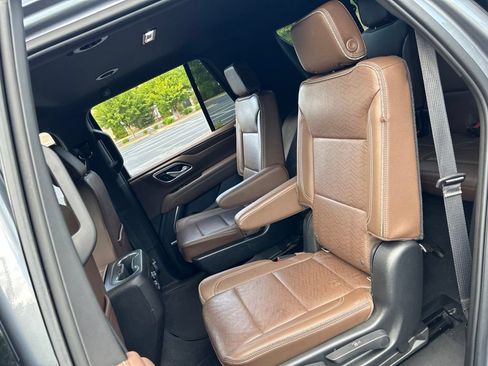 Used 2021 Chevrolet Tahoe High Country AWD/4WD image 43