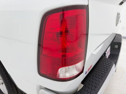 Used 2022 RAM 1500 Tradesman w/ Chrome Appearance Group AWD/4WD image 36
