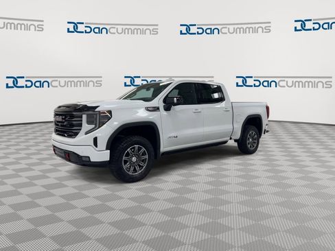 Used 2025 GMC Sierra 1500 AT4 AWD/4WD image 4