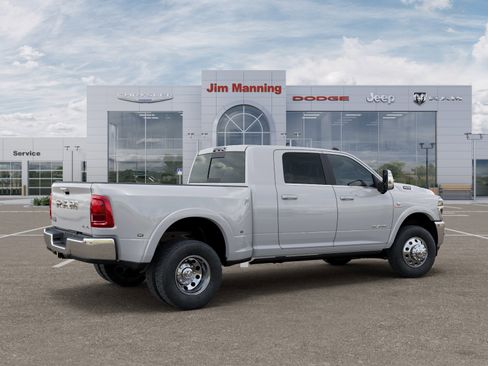 New 2026 RAM 3500 Longhorn image 4