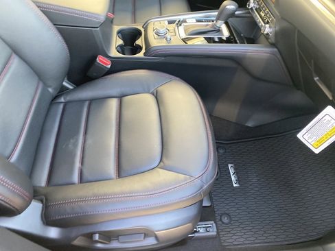 New 2025 MAZDA CX-5 Carbon Edition image 8