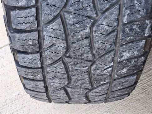 Used 2012 Ford F150 FX4 w/ FX Luxury Pkg image 12