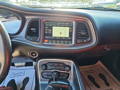 Used 2018 Dodge Challenger R/T Scat Pack image 25