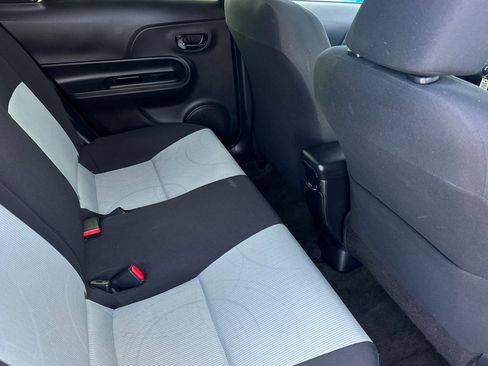 Used 2015 Toyota Prius C Two FWD image 18