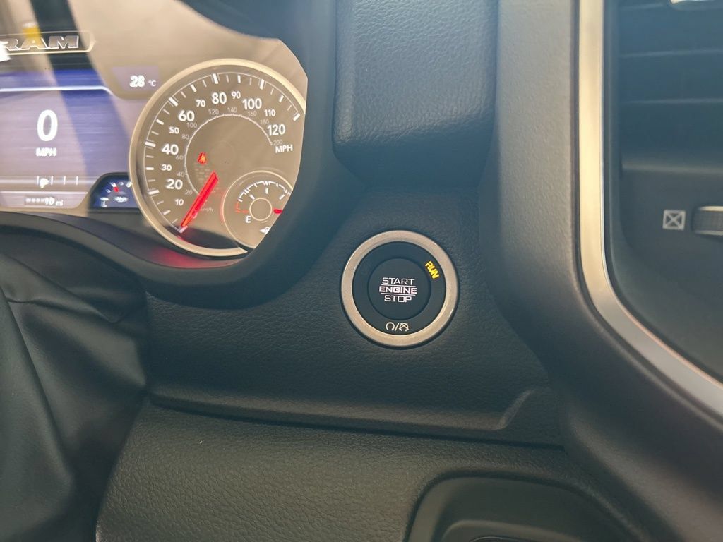 New 2025 RAM 1500 Tradesman AWD/4WD image 42