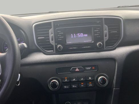 Used 2018 Kia Sportage LX FWD image 7