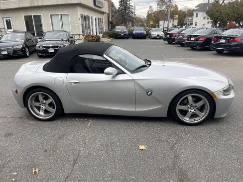 Used 2006 BMW Z4 3.0i image 9